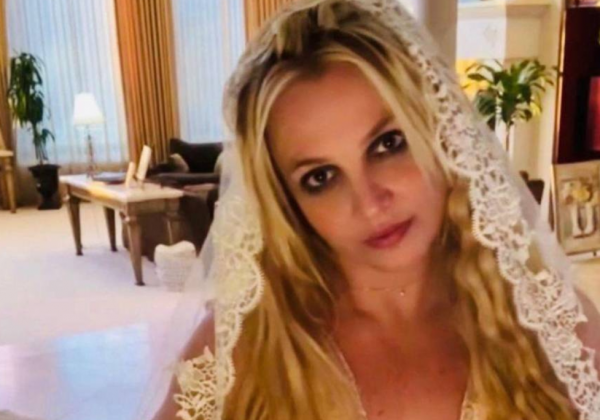 Britney Spears reaparece en lencería y su mensaje deja a todos impactados