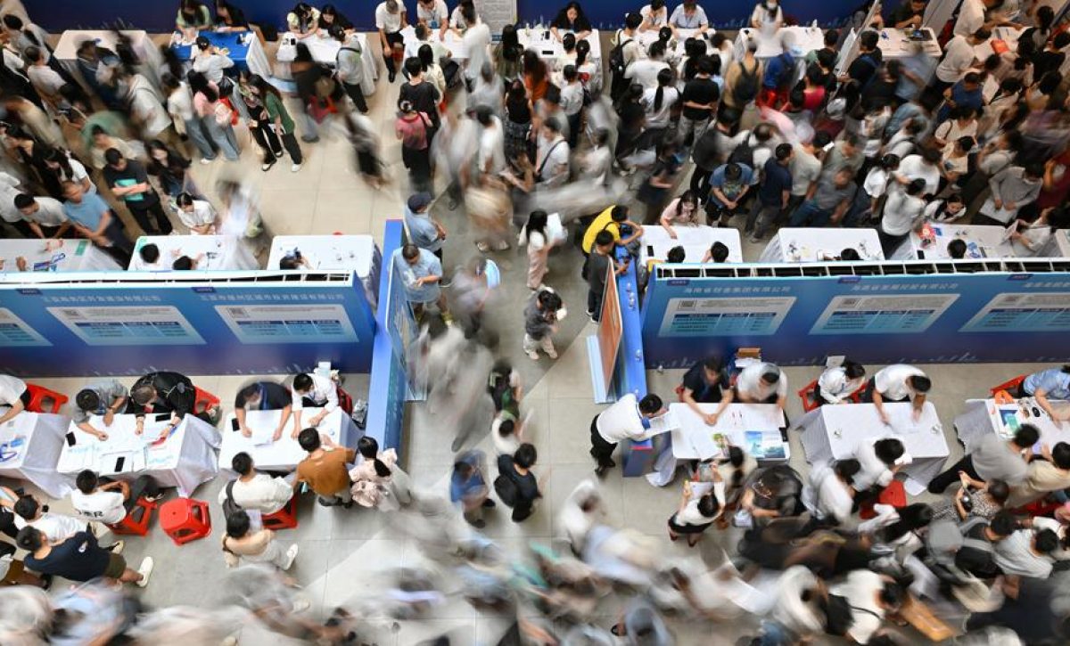 China ha adicionado más de 12 millones de nuevos puestos de trabajo urbanos cada año desde el inicio del período del XIV Plan Quinquenal (2021-2025).