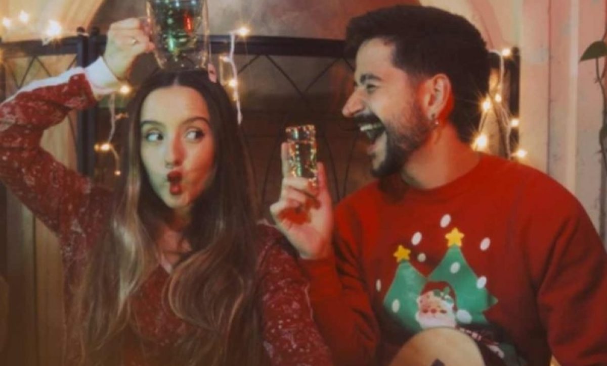 Camilo y Evaluna celebran la Navidad con un nuevo tema musical.