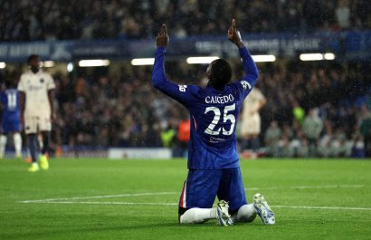 Chelsea vapulea al Ajax en la jornada 3 de Champions League con gol del ecuatoriano Moisés Caicedo