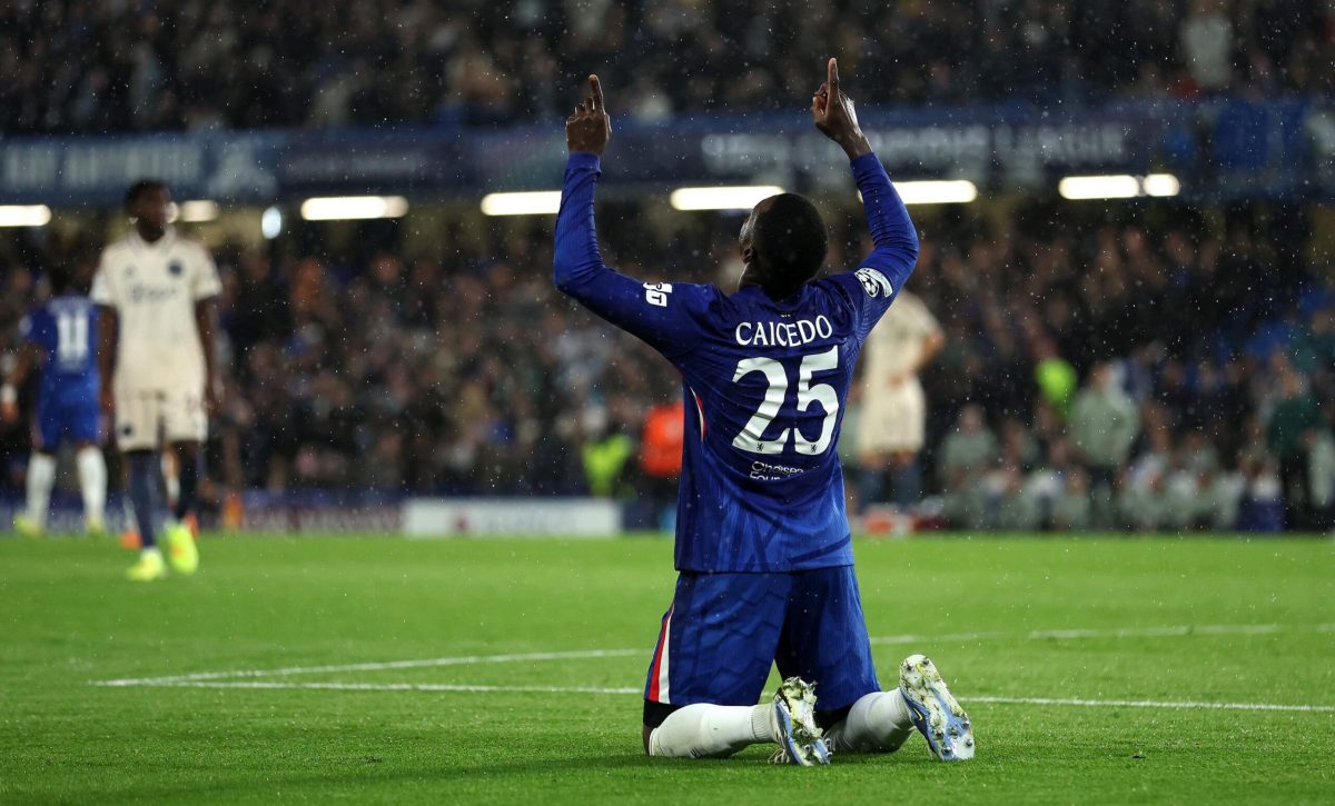 Chelsea vapulea al Ajax en la jornada 3 de Champions League con gol del ecuatoriano Moisés Caicedo