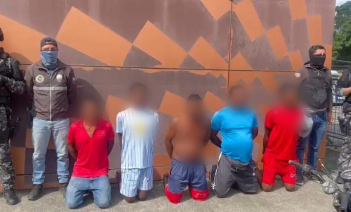 Cinco detenidos tras operativo en Esmeraldas por presunta extorsión