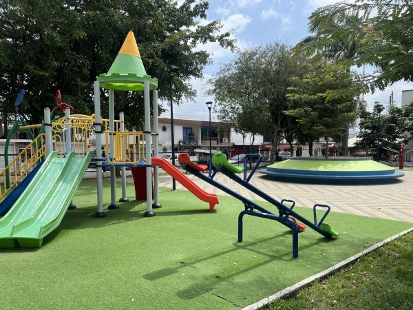 Una de las últimas obras que se ejecutó en la ciudadela Las Orquídeas, fue el parque.