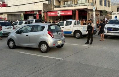 Clubes del fútbol ecuatoriano, la Federación Ecuatoriana de Fútbol (FEF) y diversos medios de comunicación expresaron sus condolencias por el asesinato del futbolista Mario Pineida.