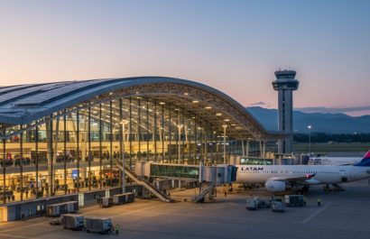 Conozca cuántos aeropuertos nacionales e internacionales hay en Ecuador y en qué cantones se encuentran. (Gemini)