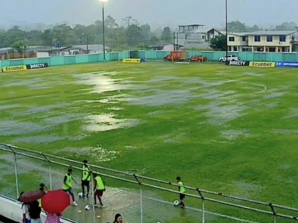 Copa Ecuador Lluvia detiene duelo entre Río Aguarico y Universidad Católica