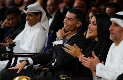 Cristiano Ronaldo no cierra la puerta a Europa y persigue los 1.000 goles