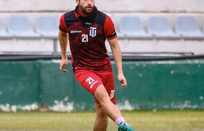 Juan David Jiménez aparece como una de las opciones para reforzar al Manta FC