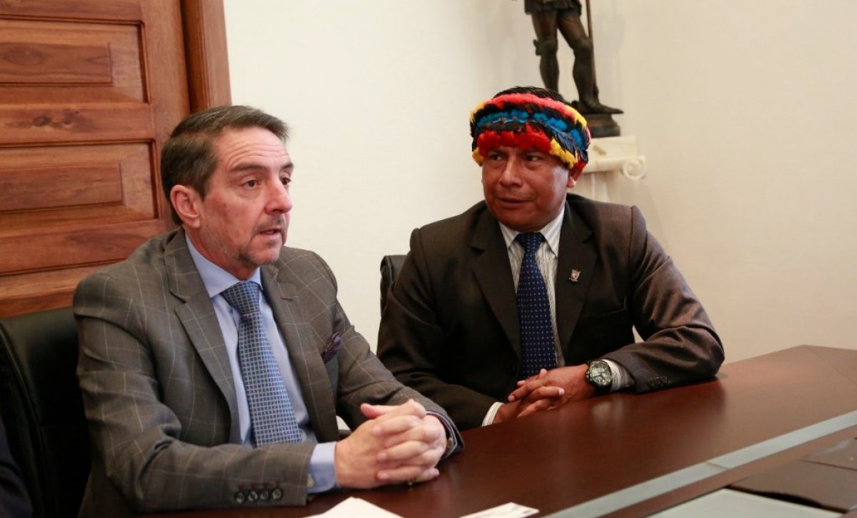 Exministro Felipe Vega busca suceder a Luisa González en liderazgo correísta. FOTO: @felipevegadelac.