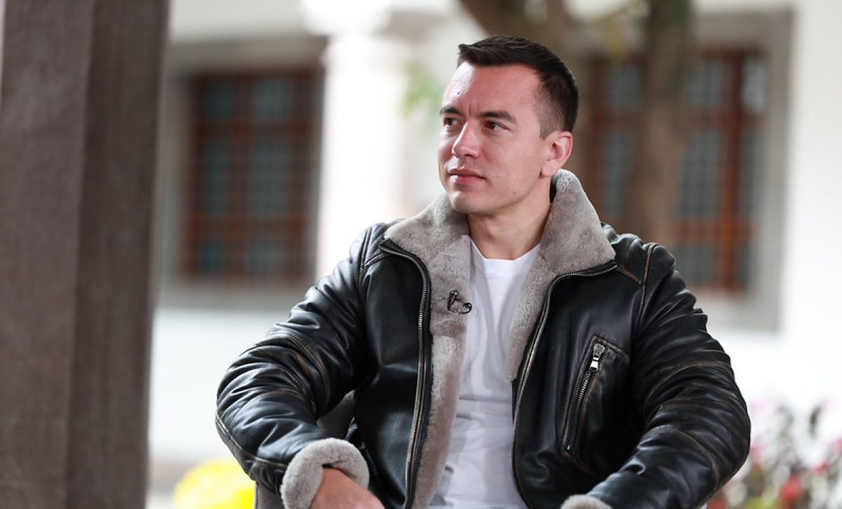 Daniel Noboa analiza el impacto del fracaso del referéndum y plantea nuevas reformas en Ecuador.