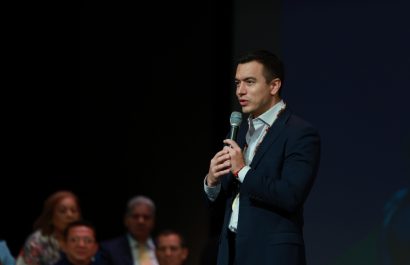 Daniel Noboa dice que la nueva Constitución la escribirán patriotas, no la inteligencia artificial (IA). (Presidencia)