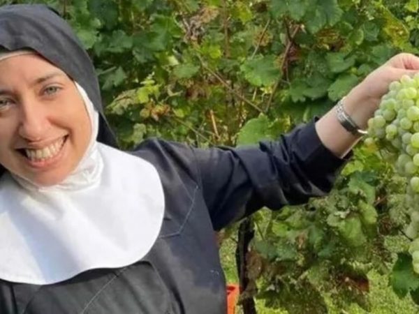 ¿Demasiado atractiva para ser monja Esta es la denuncia de una brasileña que causa polémica