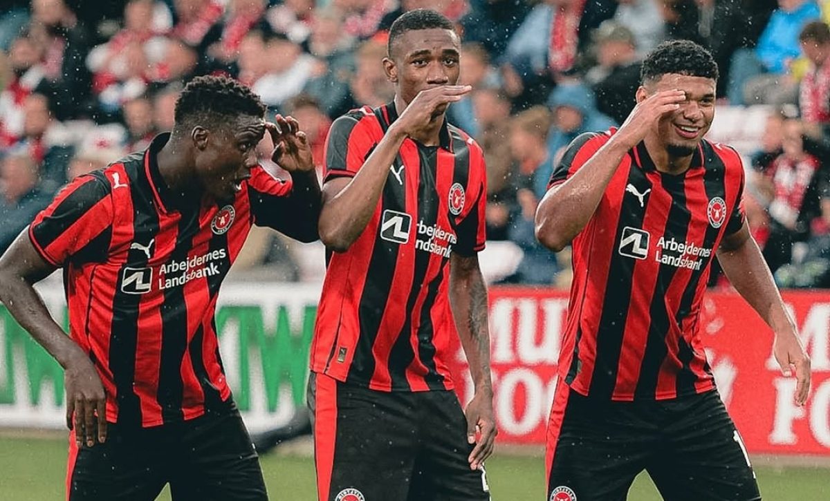 Denil Castillo anota en la victoria 1-3 de Midtjylland ante Fredrikstad en Europa League