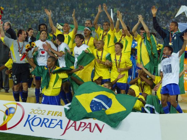 Después de 23 años de conquistar el quinto mundial en Corea y Japón, y el último para su país, los jugadores de la selección de Brasil de 2002