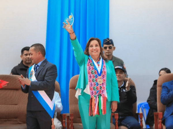 Dina Boluarte, presidenta de Perú