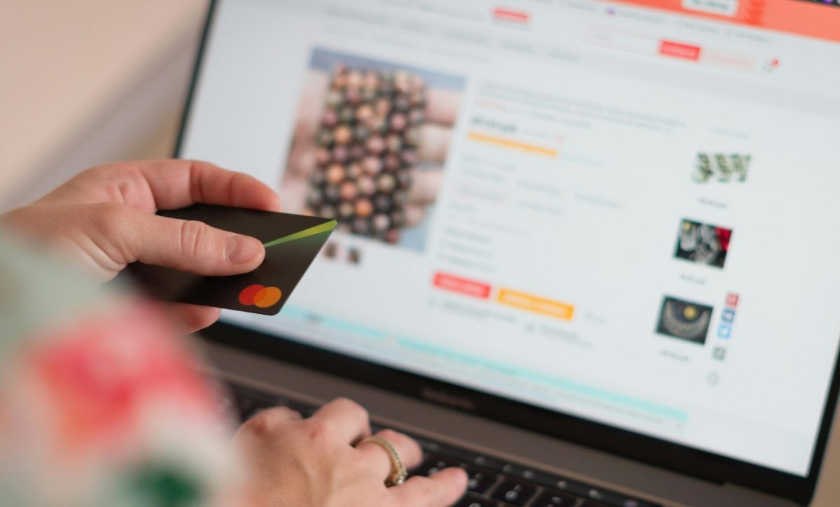 Ecuador alcanza el podio regional en intención de uso de pagos internacionales inmediatos. (Pexels)