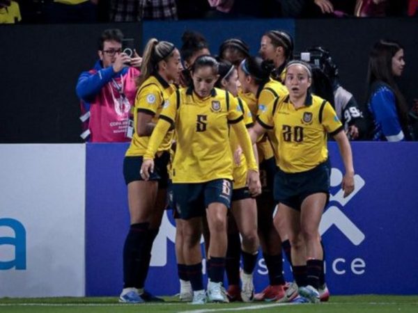 Ecuador enfrenta a Argentina en busca de las semifinales de la Copa América Femenina