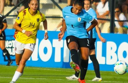 Ecuador le sacó un punto a Uruguay al igualar sin goles en Montevideo.
