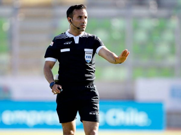 Ecuador vs Brasil con árbitros confirmados; son chilenos y están encabezados por Piero Maza