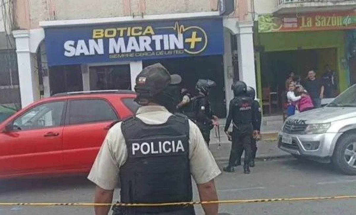 Édgar Aguayo, presidente de la Cámara de Comercio de Esmeraldas y reconocido médico, resultó asesinado este lunes 18 de agosto a las 10h00.