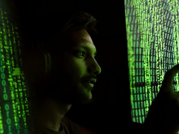 El Gobierno de Ecuador ofrece 30 mil cupos para diplomado en liderazgo e inteligencia artificial (IA). (Pexels)