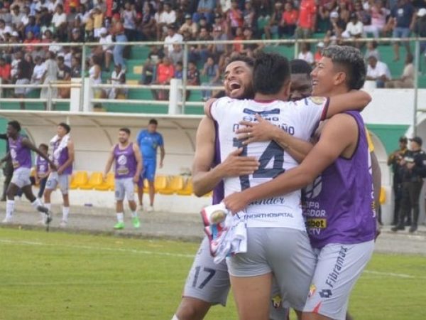 El Nacional golea a 22 de Julio y avanza a octavos de final de la Copa Ecuador