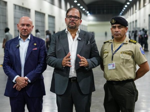 El Presidente de la República, Daniel Noboa, ha realizado tres reestructuraciones en su gabinete ministerial desde noviembre de 2023 que asumió el poder.