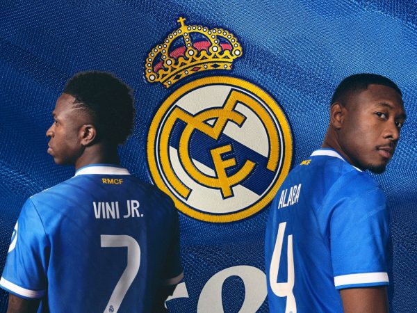 El Real Madrid opta por los colores azul y blanco para su tercera equipación de la temporada 2025/26