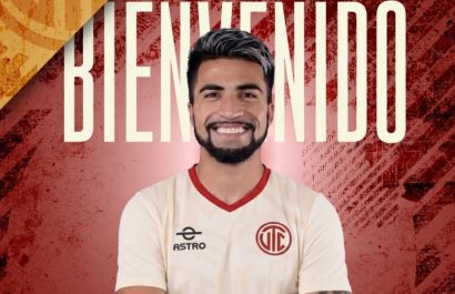 El atacante Adolfo Muñoz firma con Universidad Técnica de Cajamarca