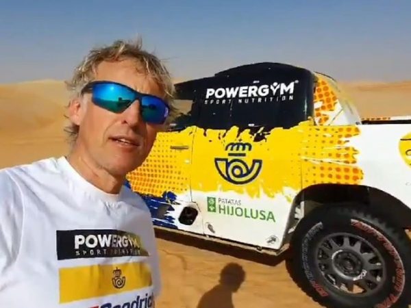 El aventurero español Jesús Calleja anunció su regreso al Rally Dakar para la edición de 2026. El corredor presentó el vehículo