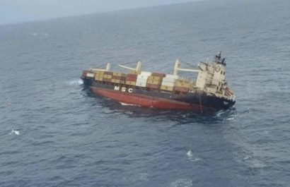 El buque portacontenedores MSC Elsa 3, con bandera de Liberia, se hundió a 38 millas náuticas de la costa de Kochi, en India.