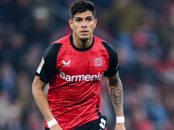 El defensa Piero Hincapié, de 23 años, es considerado por el Atlético de Madrid como una opción clave para reforzar su zaga