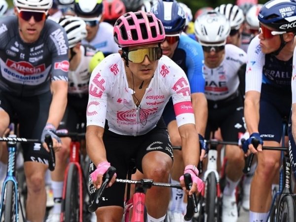 El neerlandés Casper Van Uden, del equipo Picnic, ganó la cuarta etapa del Giro de Italia este martes 13 de mayo en Lecce.