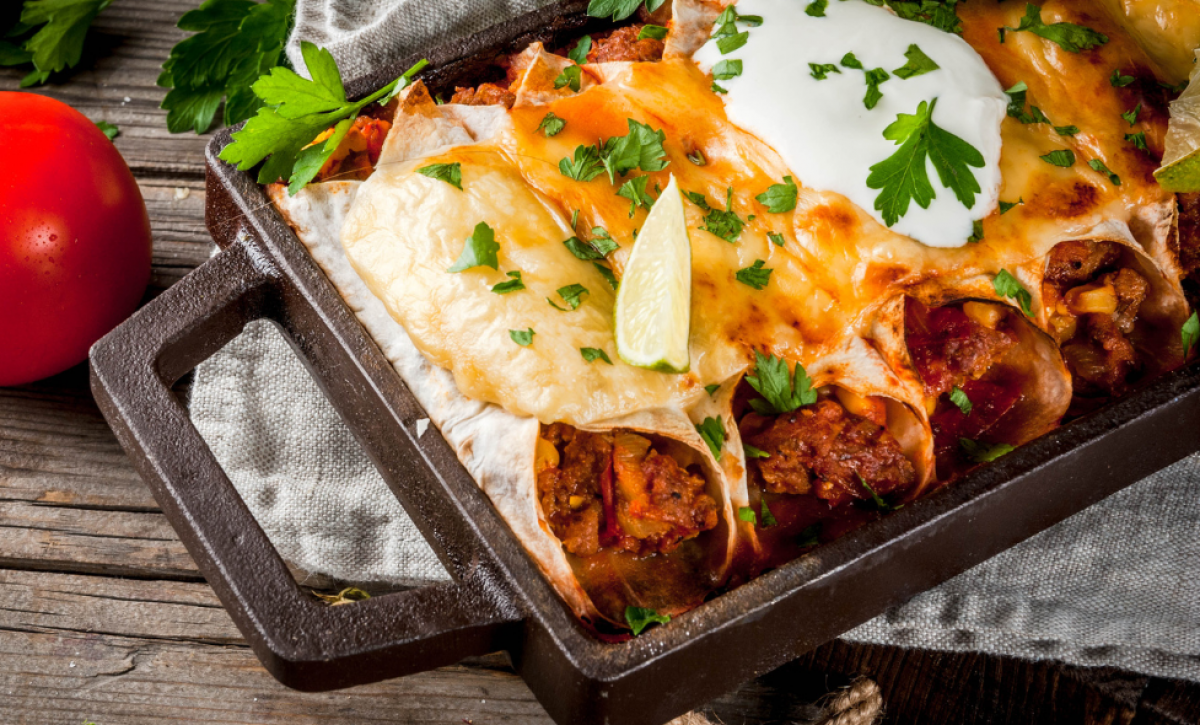 Las enchiladas son un plato emblemático de la gastronomía mexicana.
