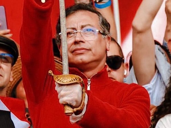 El presidente de Colombia, Gustavo Petro, desmintió este lunes 30 de junio de 2025 los rumores sobre un supuesto encuentro con José Adolfo Macías Villamar, alias Fito