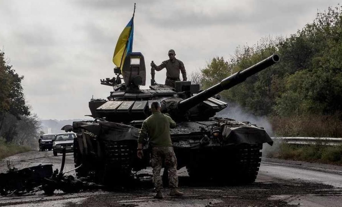 El presidente ucraniano Volodímir Zelenski aceptó negociar el plan de paz propuesto por la Administración de Donald Trump para poner fin al conflicto con Rusia.