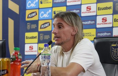 El rendimiento de Sebastián Beccacece con Ecuador divide opiniones en dos exglorias previo al duelo ante Nueva Zelanda