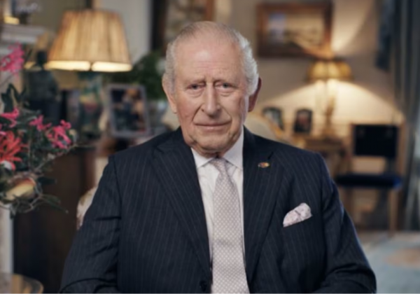 En su mensaje, el rey Carlos exhortó a las personas a realizarse chequeos y exámenes médicos.
