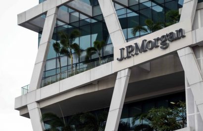 El riesgo país de Ecuador se desploma a mínimos históricos de la última década al iniciar 2026. (J.P. Morgan)