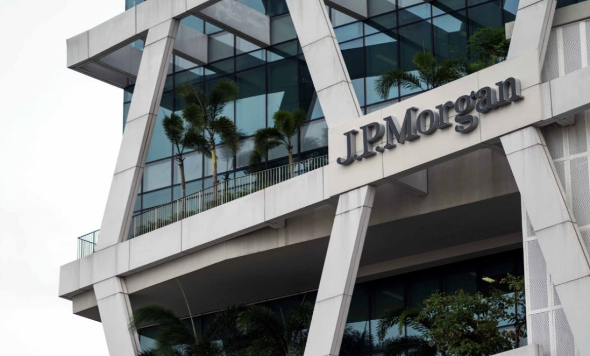 El riesgo país de Ecuador se desploma a mínimos históricos de la última década al iniciar 2026. (J.P. Morgan)