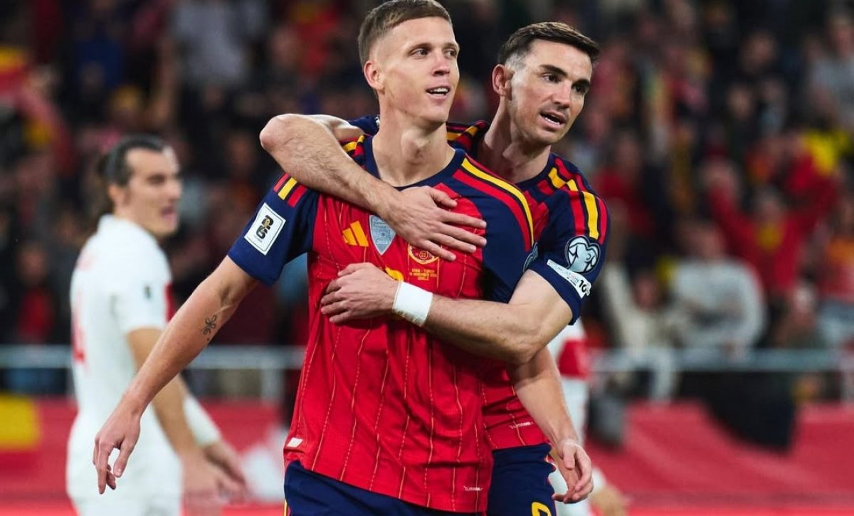 España empata 2-2 con Turquía y clasifica al Mundial 2026 como líder del Grupo E