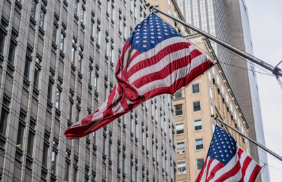 Los permisos de residencia de ciudadanos de 19 países entrarán a revisión.