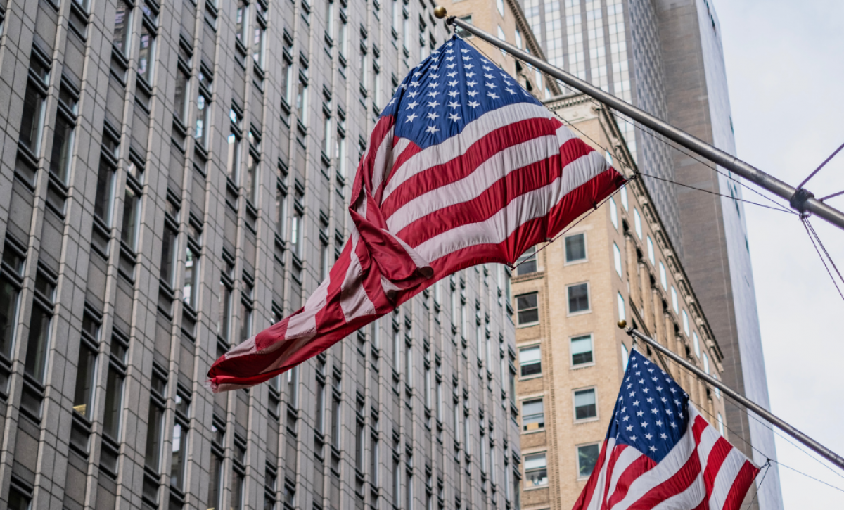 Los permisos de residencia de ciudadanos de 19 países entrarán a revisión.