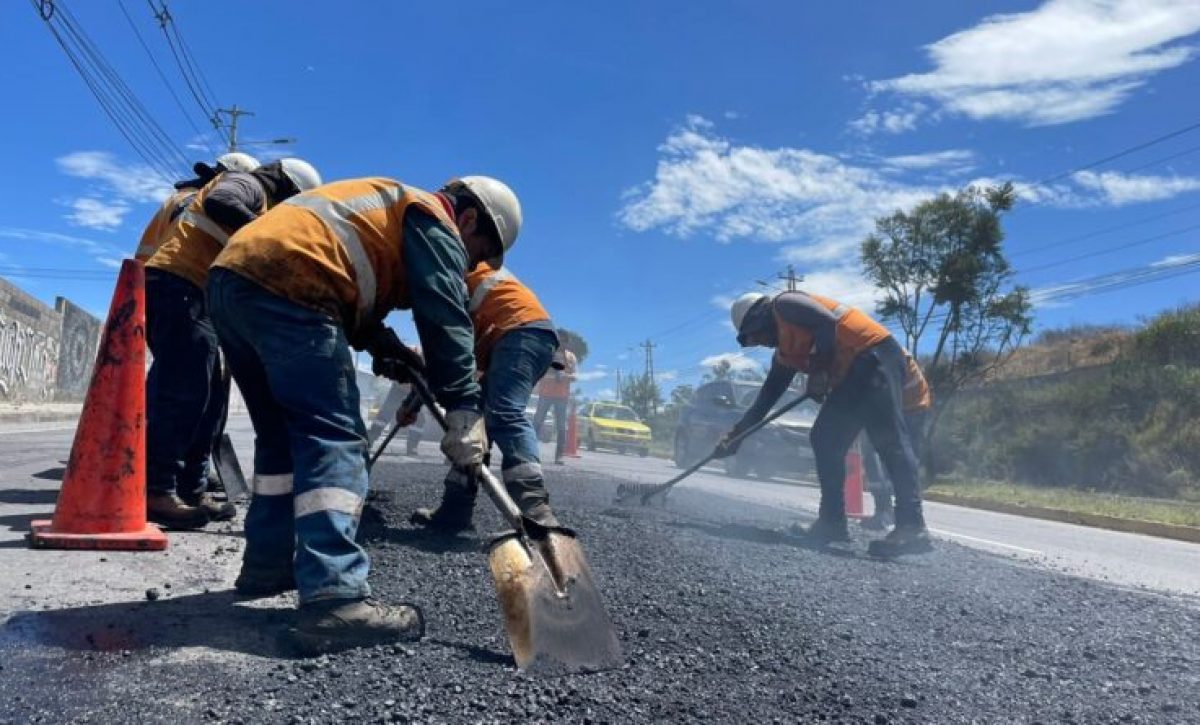 Estas son las calles donde bacheará el Municipio de Quito esta semana