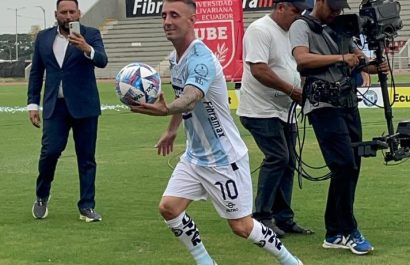 Este martes 6 de enero de 2026, al mediocampista argentino-ecuatoriano Damián 'Kitu' Díaz lo presentaron oficialmente como nuevo jugador de Guayaquil City.