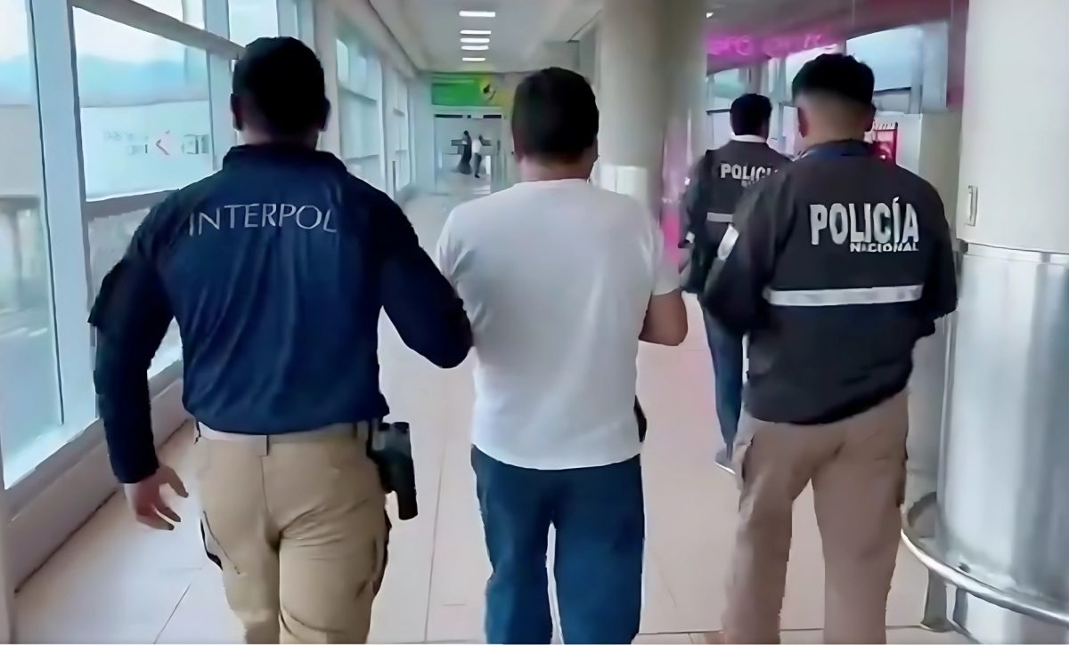 Extraditan desde España a ecuatoriano acusado de asesinar a su hija en Tungurahua