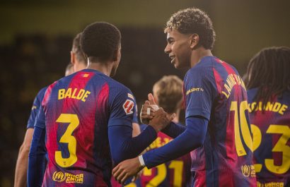 FC Barcelona vence 0-2 al Villarreal y mantiene el liderato de LaLiga con cuatro puntos de ventaja del Real Madrid