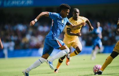 Falta sobre Caicedo anula gol y frena a Crystal Palace en empate con Chelsea