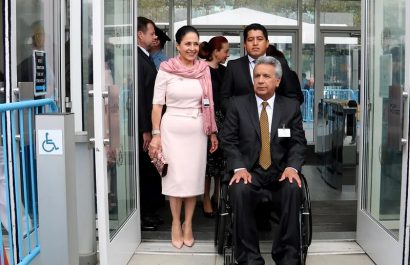 Fiscalía solicita que Lenín Moreno, su esposa y su hija se presenten periódicamente en Quito