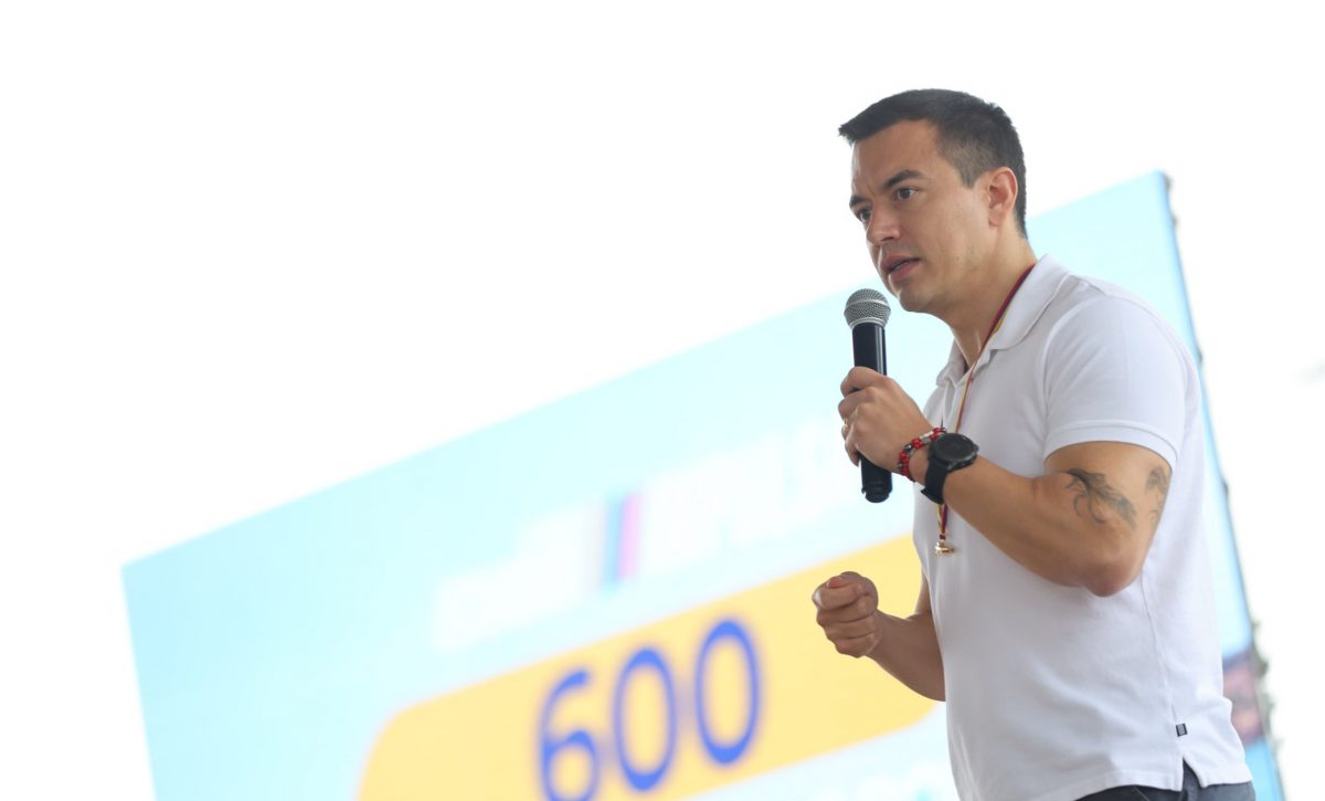 El presidente Daniel Noboa anunció el programa Casa U, para estudiantes de universidades y escuelas politécnicas públicas. FOTO: @Presidencia_Ec.